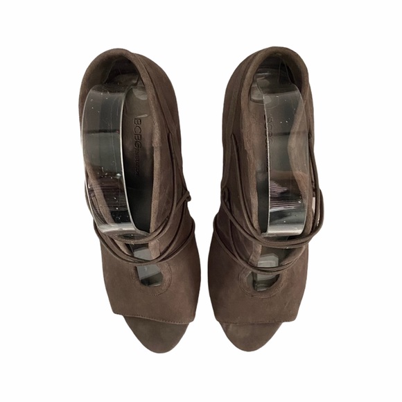 BCBGeneration Corrina-X Dark Stone Grey Leather Peep Toe Pump Heels Size 6 M - Picture 4 of 8